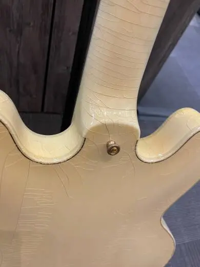 Gibson Custom Shop - Murphy Lab Light Aged*** 1959 ES-335 with Bigsby Electric Guitar - Alpine White 2